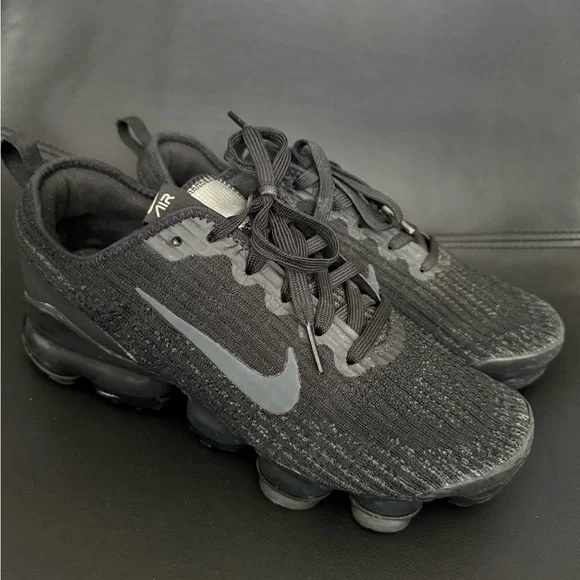 Nike Air Vapormax Flyknit 3 - Picture 4 of 9